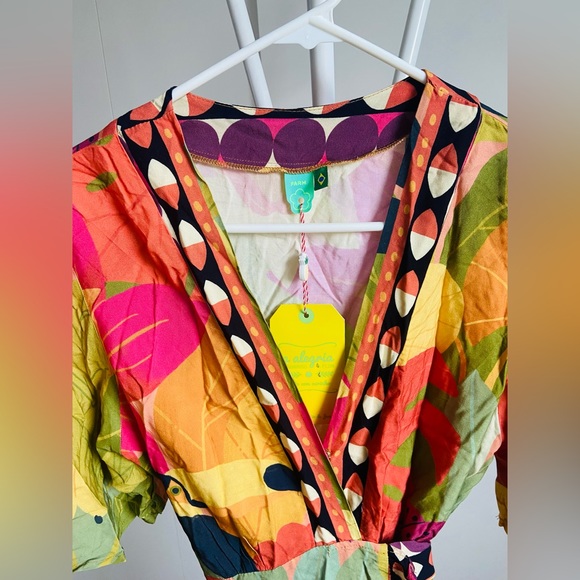 Farm Rio - mini dress - size small - Picture 4 of 7